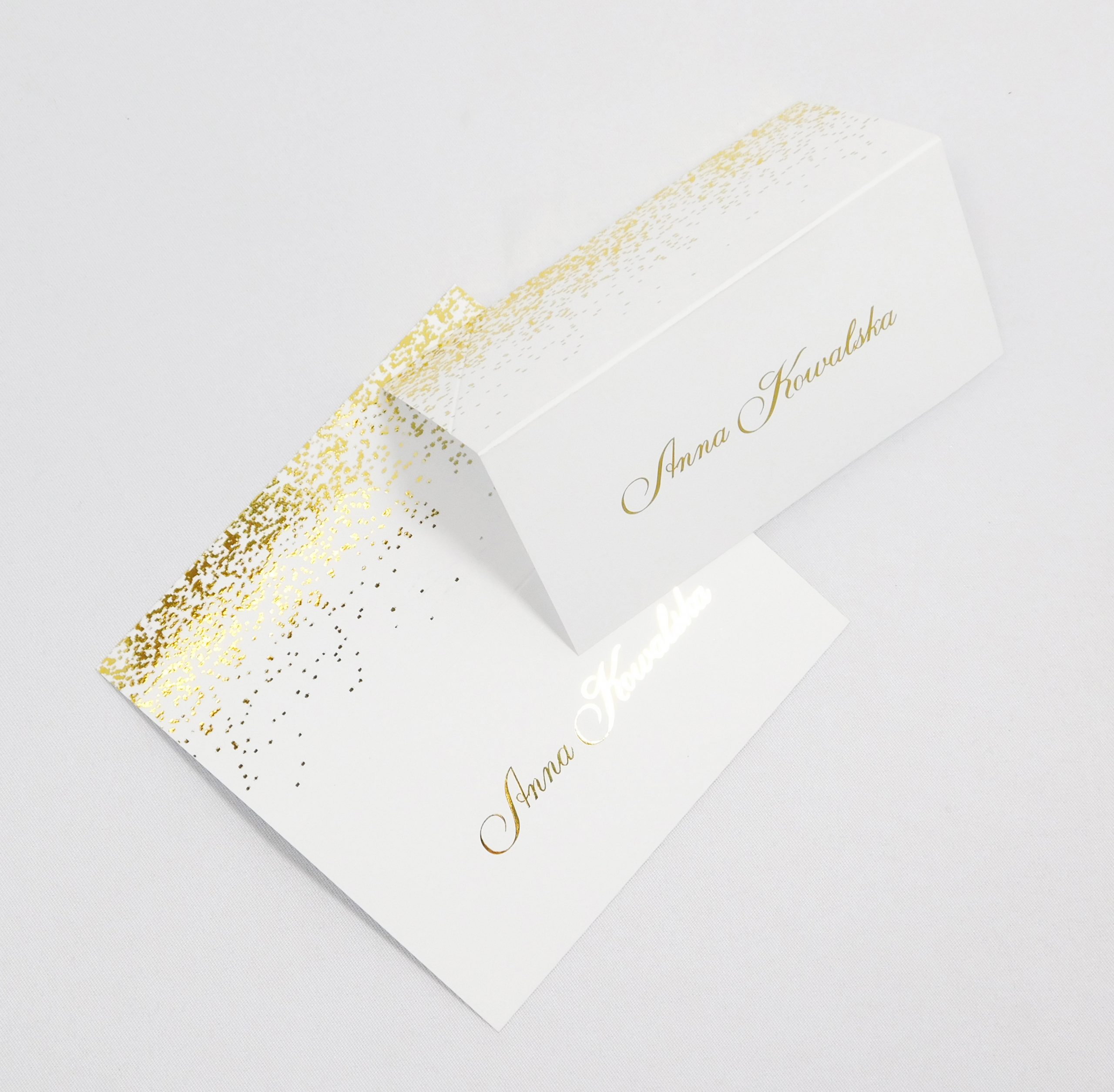 Pozłacane biało złote winietki wizytówki dla Gości 16 sztuk